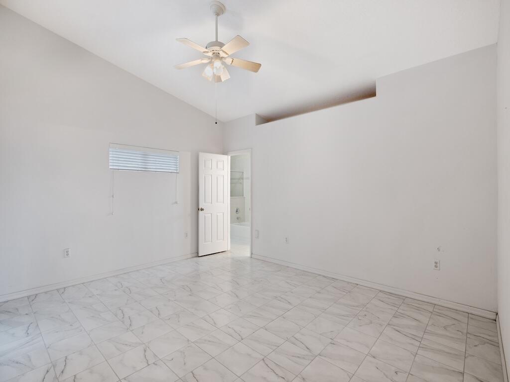 5850 39th Lane