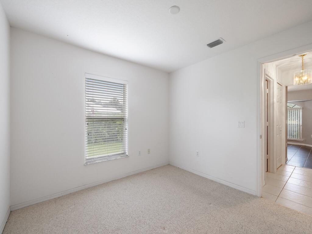 5850 39th Lane