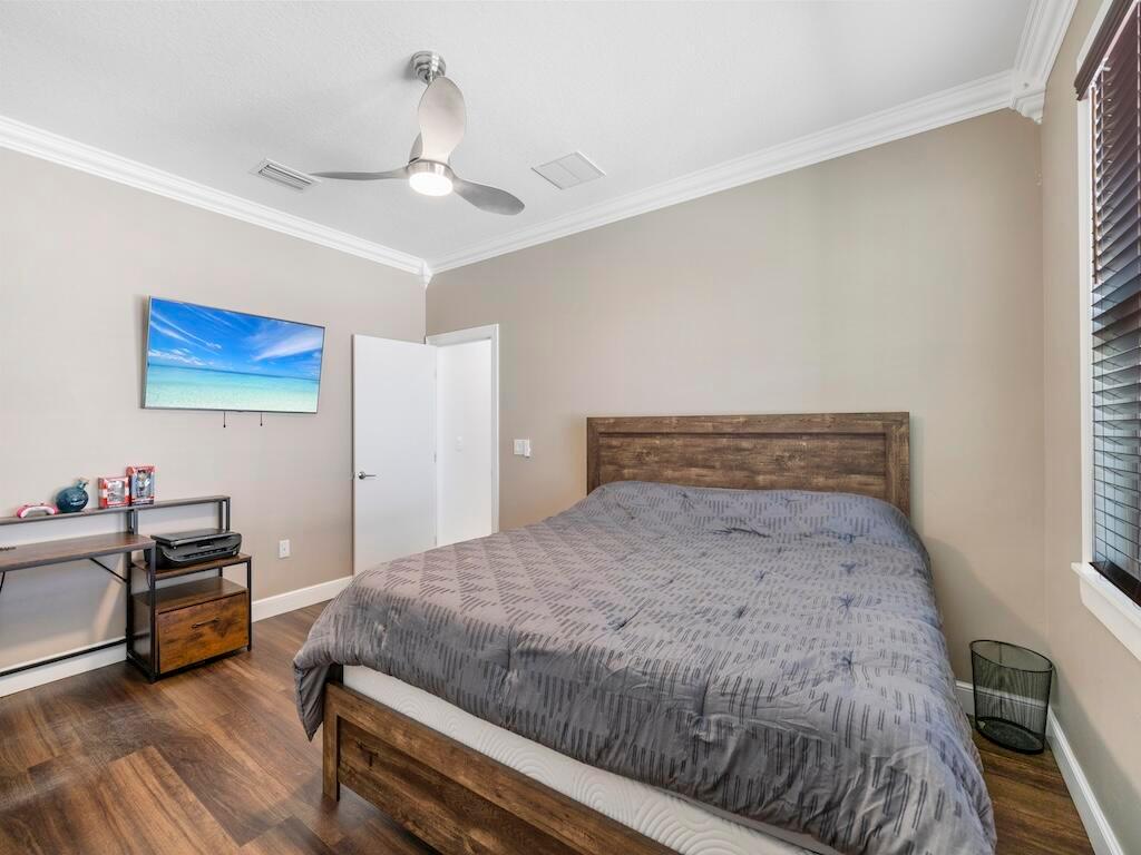 914 SW Mccracken Avenue