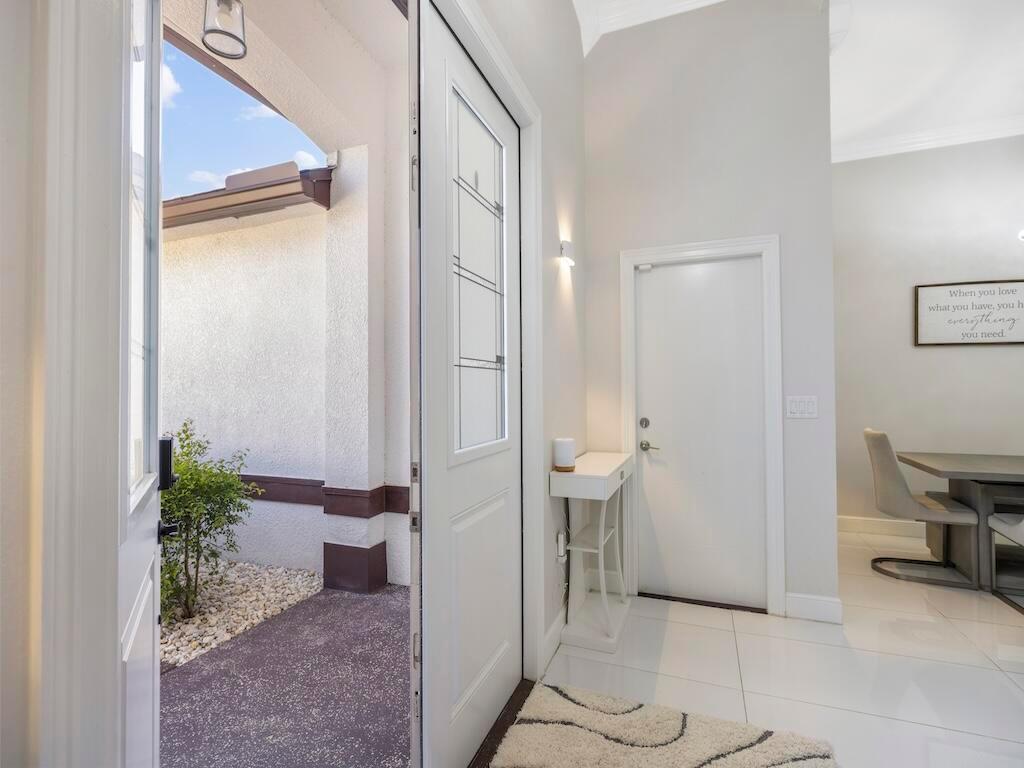 914 SW Mccracken Avenue