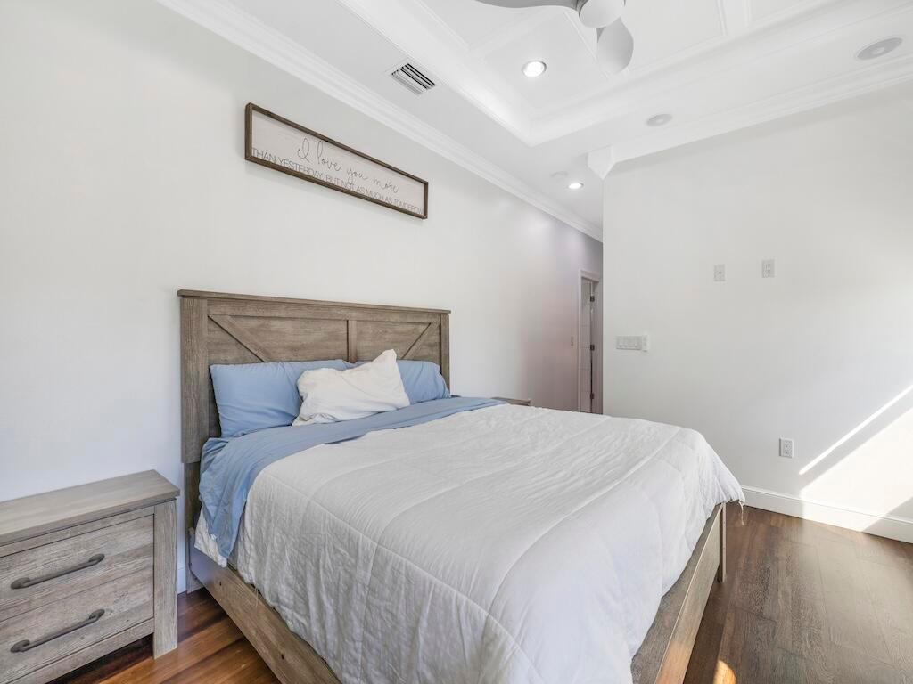 914 SW Mccracken Avenue