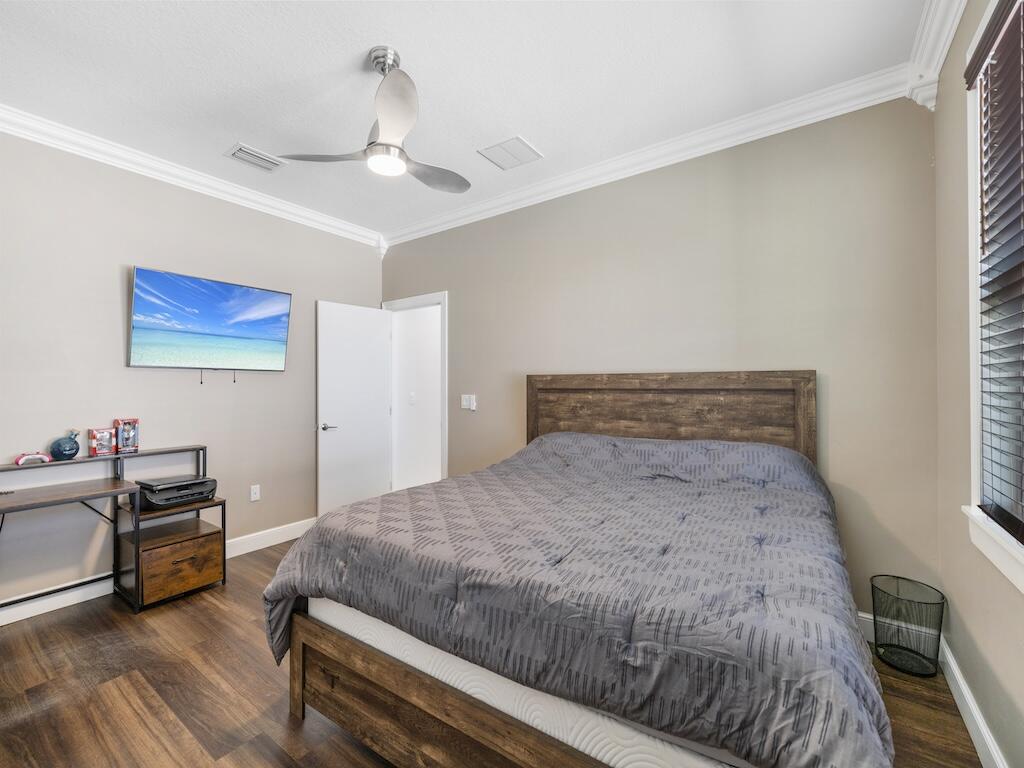 914 SW Mccracken Avenue