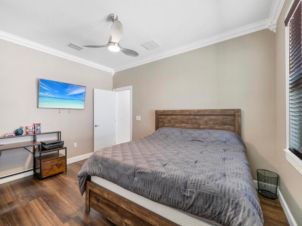 914 SW Mccracken Avenue