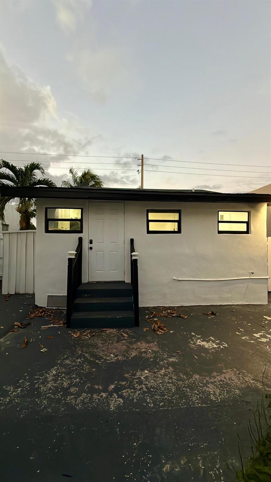 712 Nottingham Boulevard