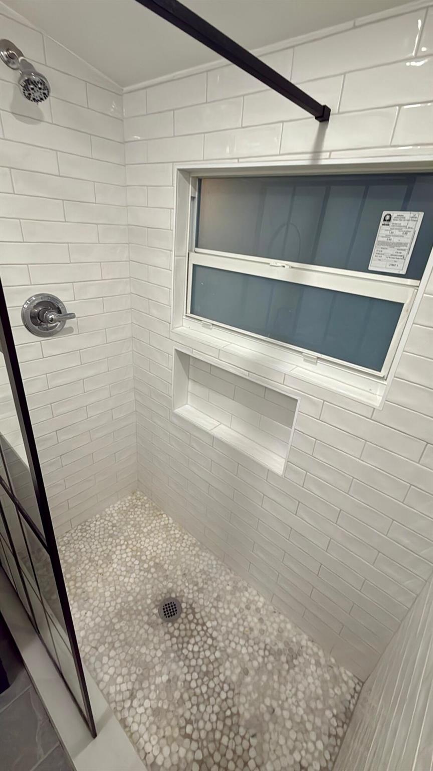 712 Nottingham Boulevard