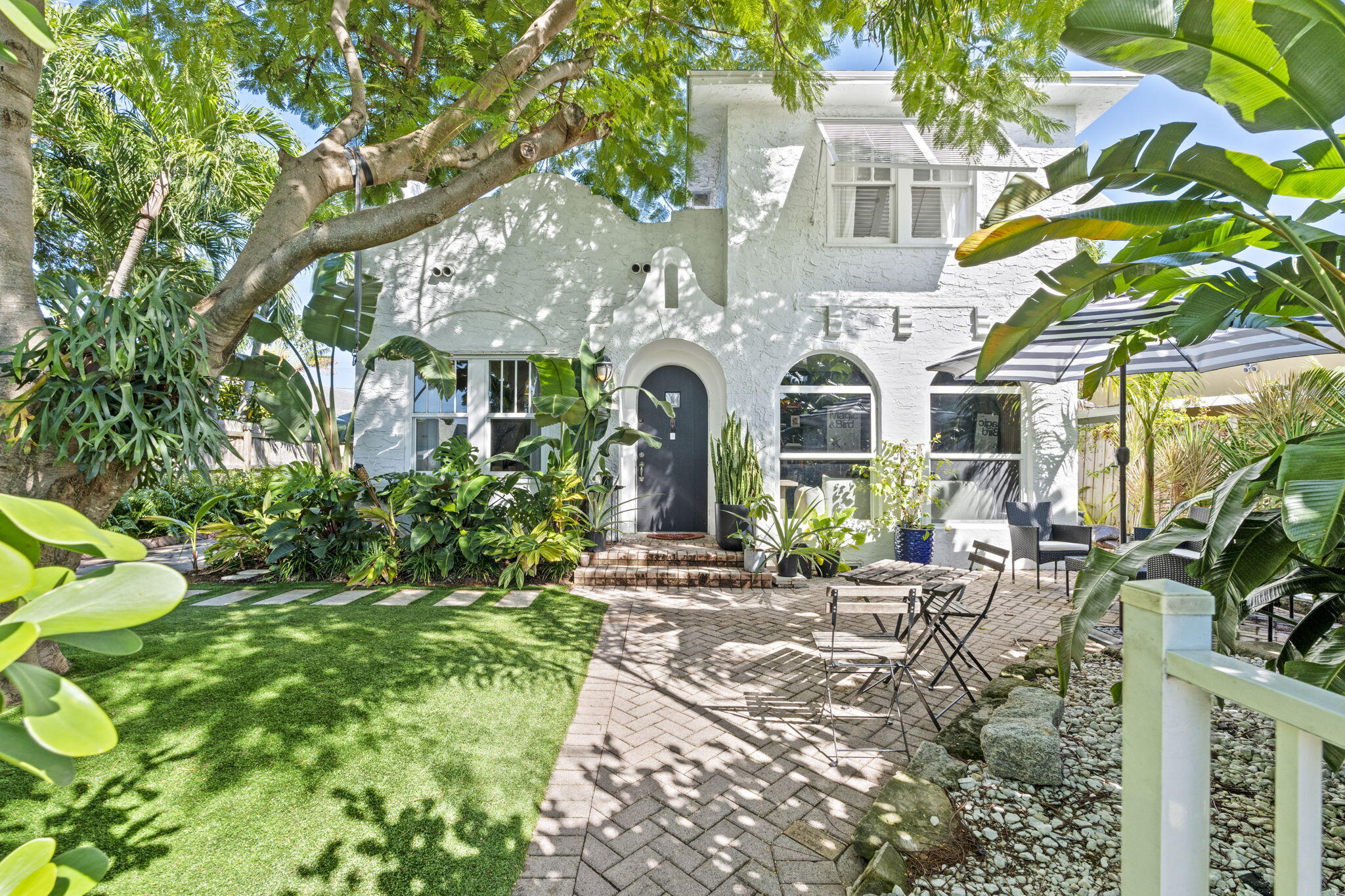 715 Kaye Street