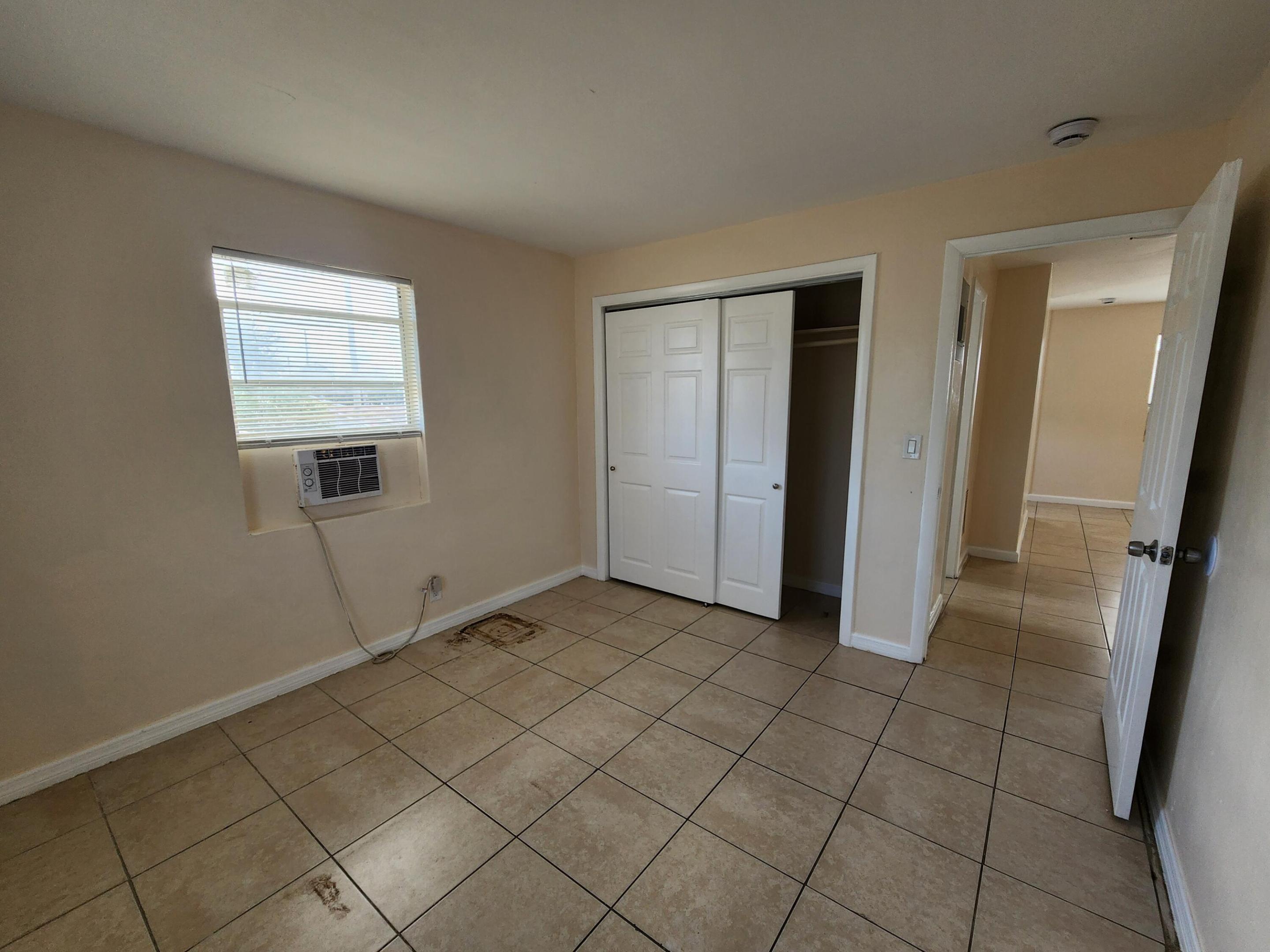 1025 13th Street 10