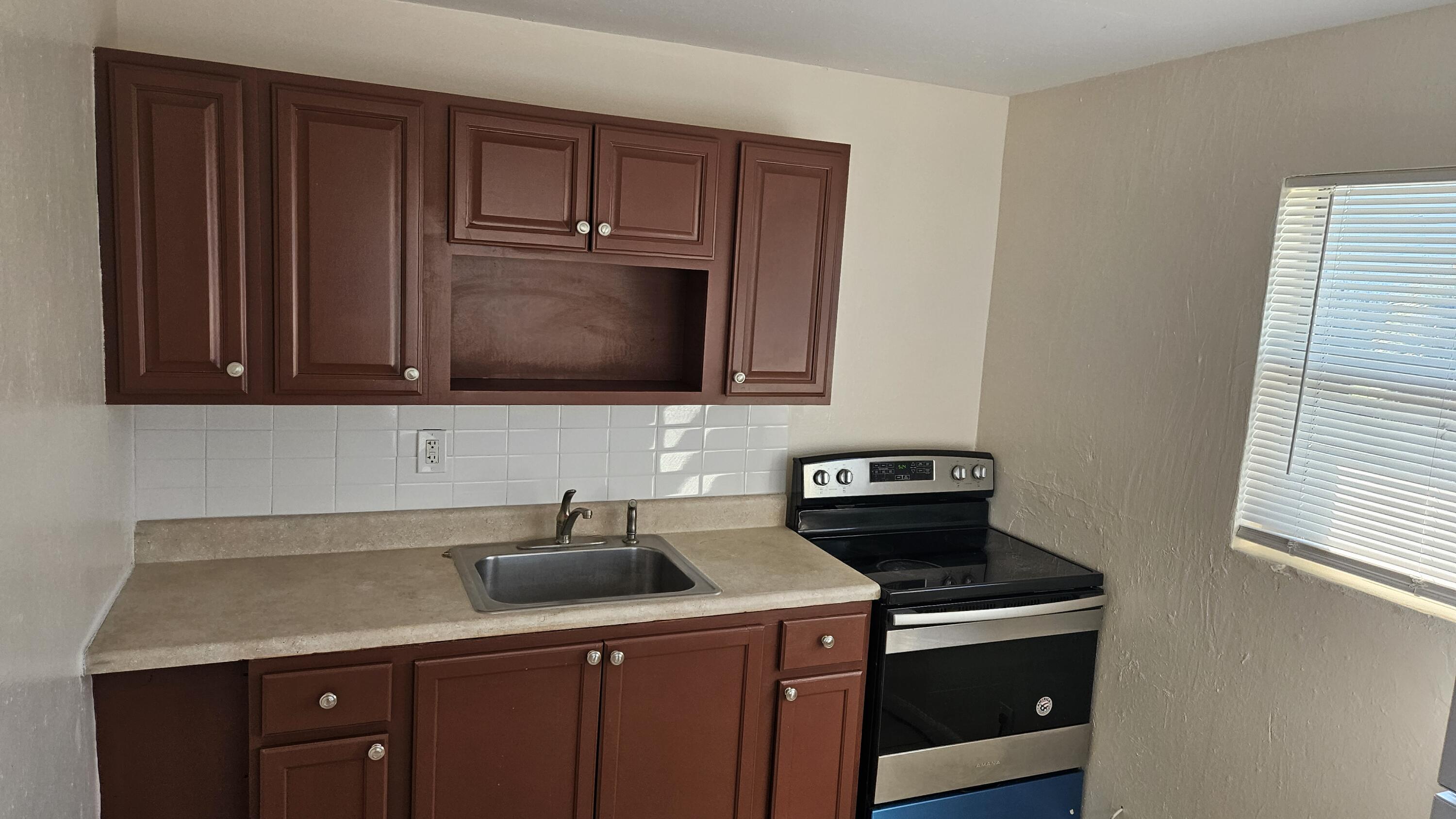 1025 13th Street 10