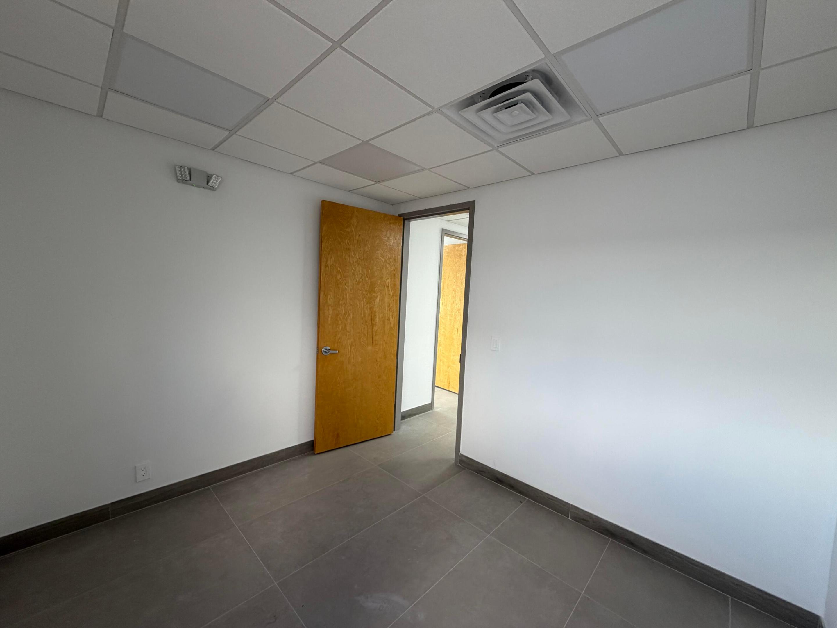 5170 N Federal Highway