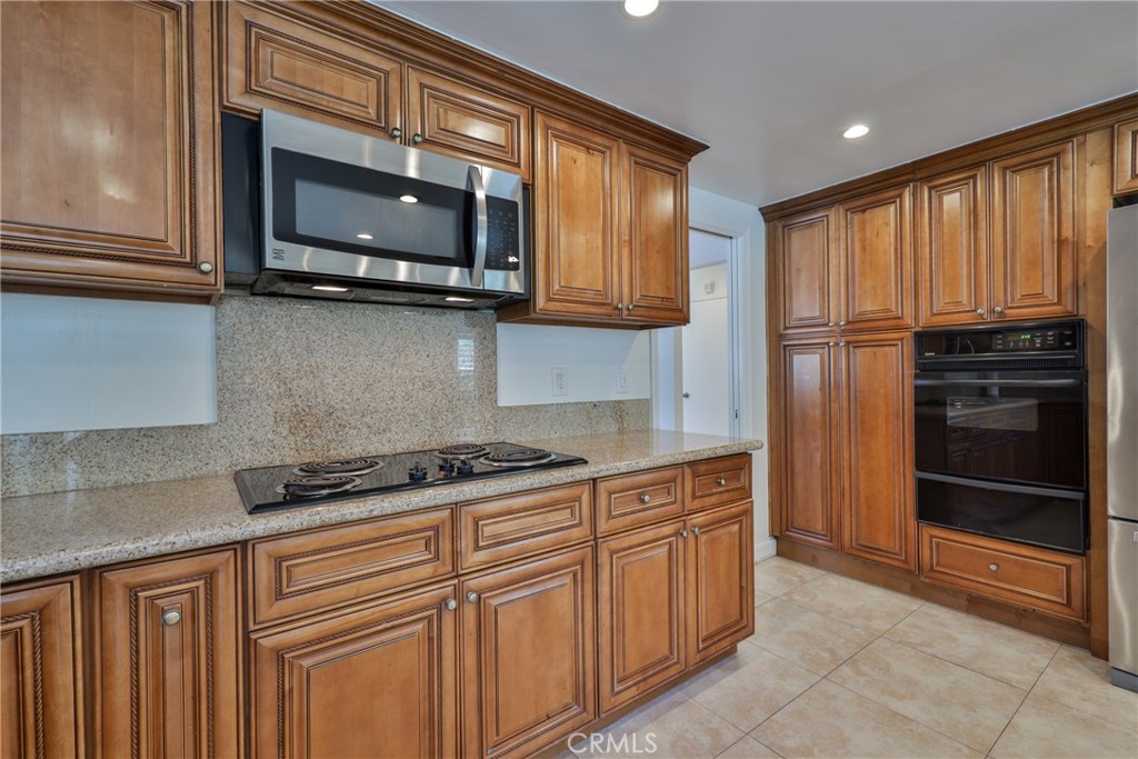 3179 Canal Point Drive