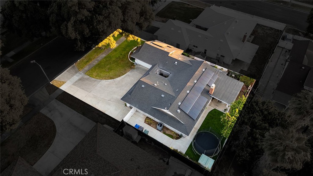 7985 Stella Street