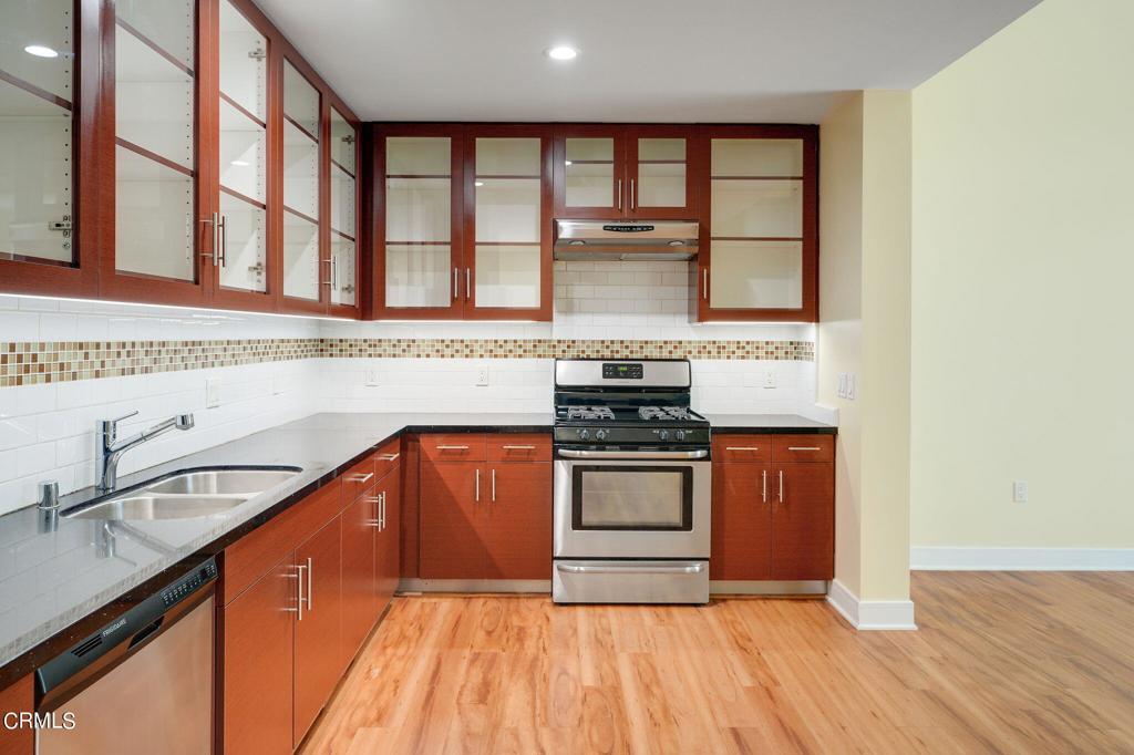 1457 Colorado Boulevard 205