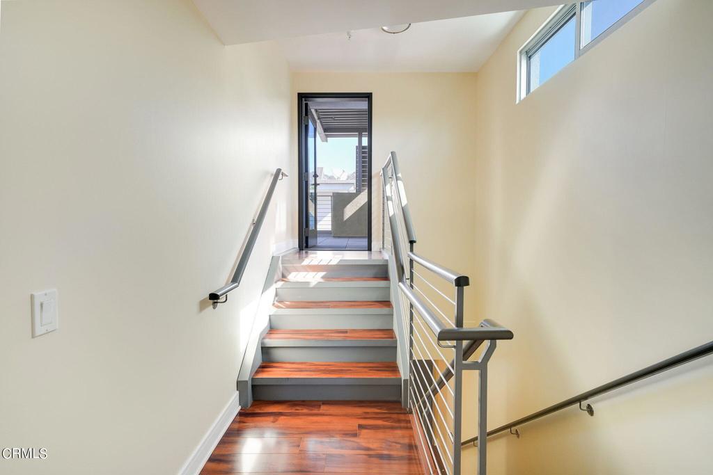 1457 Colorado Boulevard 205