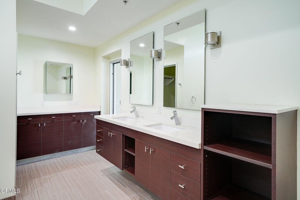 1457 Colorado Boulevard 205
