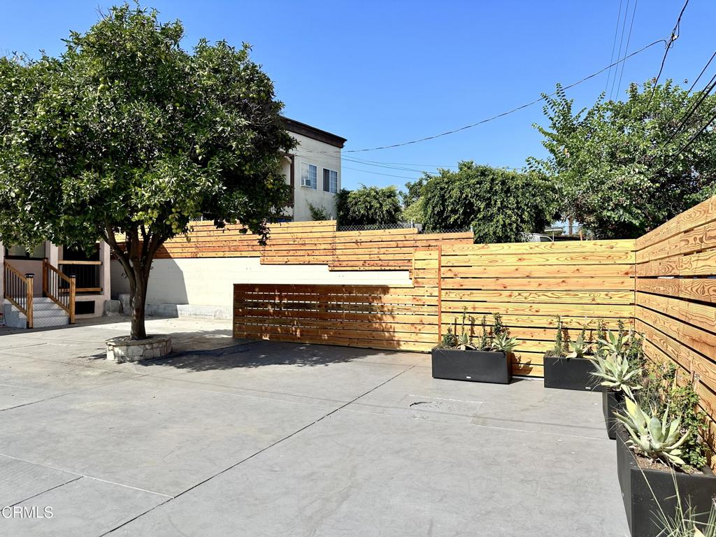 2138 Santa Ynez Street