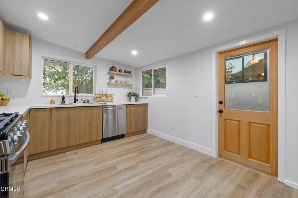 2138 Santa Ynez Street