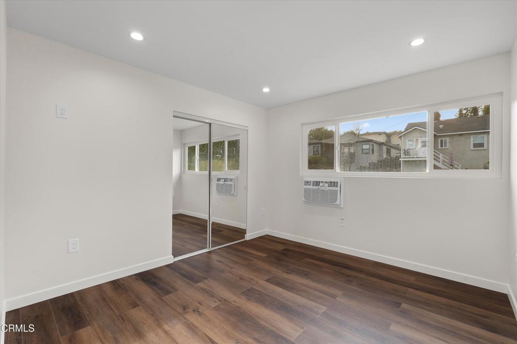 624 Silver Lake Boulevard 4
