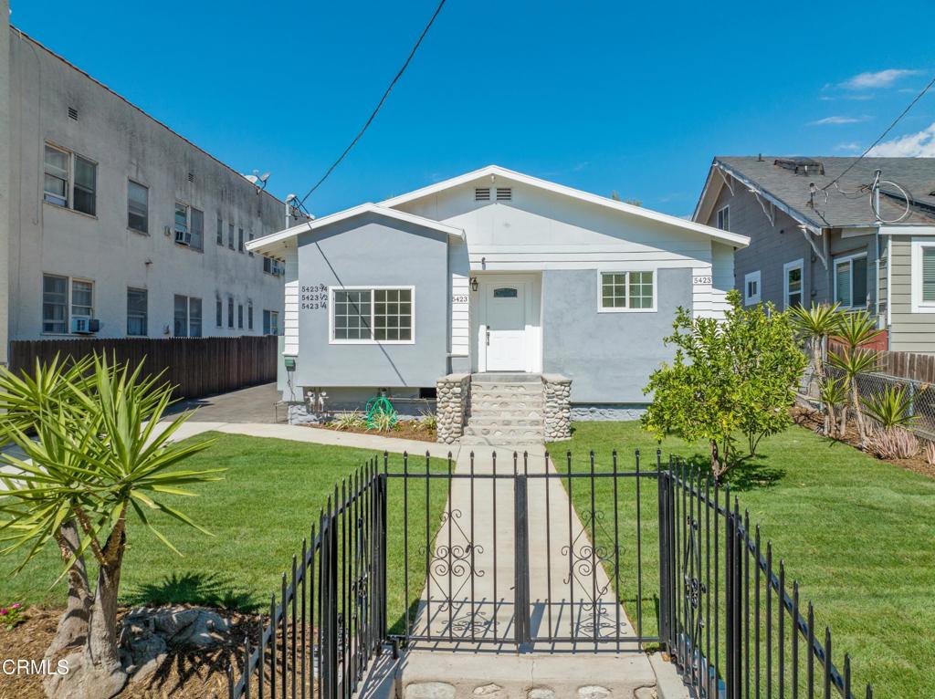 5423 Ash Street
