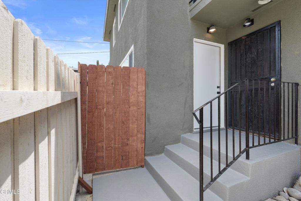 624 Silver Lake Blvd 2