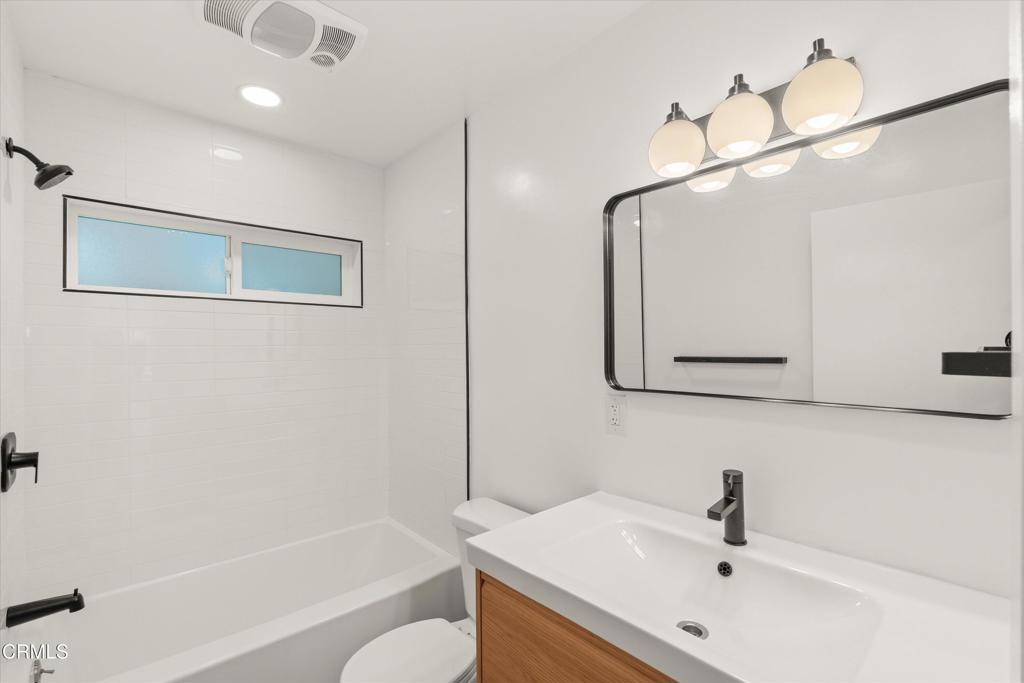 624 Silver Lake Blvd 2