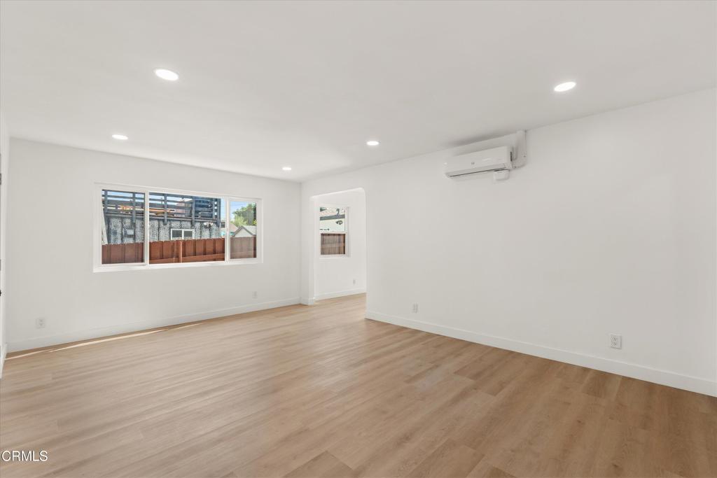 624 Silver Lake Blvd 2
