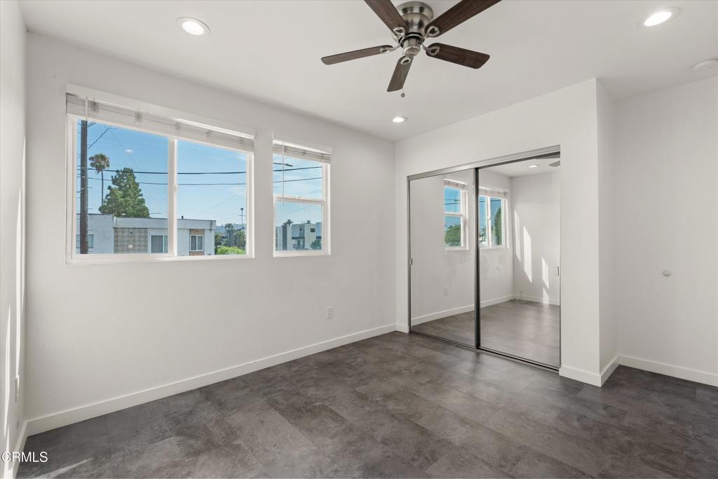 2664 S La Brea Avenue 1/2