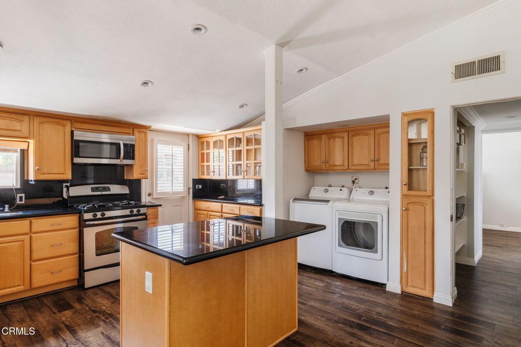 1516 Greenberry Drive