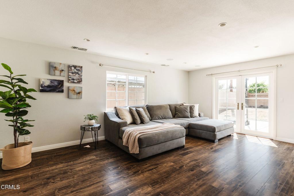 1516 Greenberry Drive