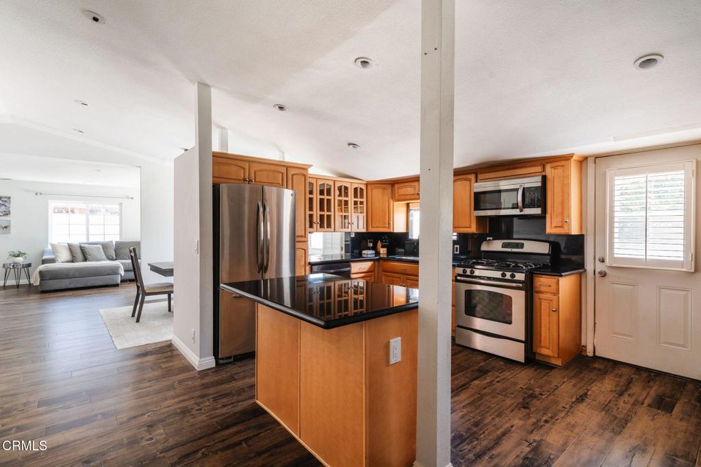 1516 Greenberry Drive