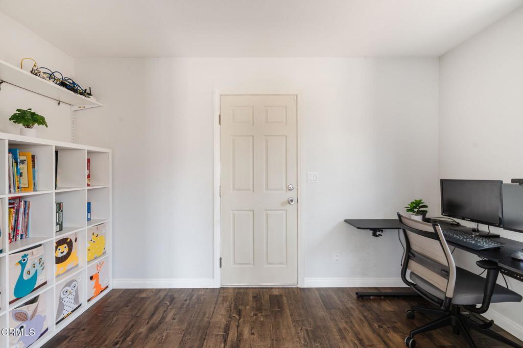 1516 Greenberry Drive