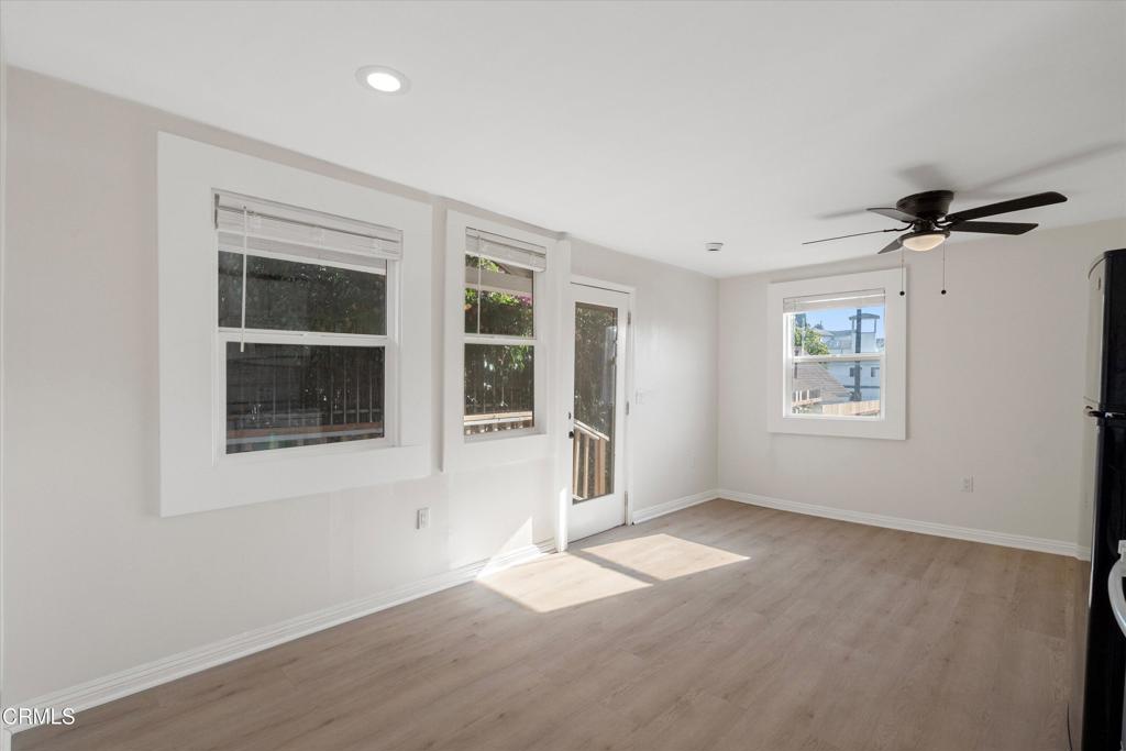 822 Laveta Terrace