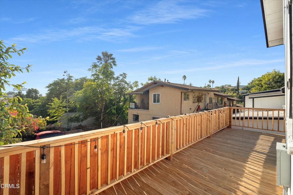 822 Laveta Terrace