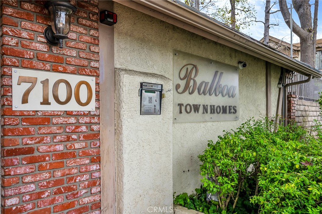 7100 Balboa Boulevard 409