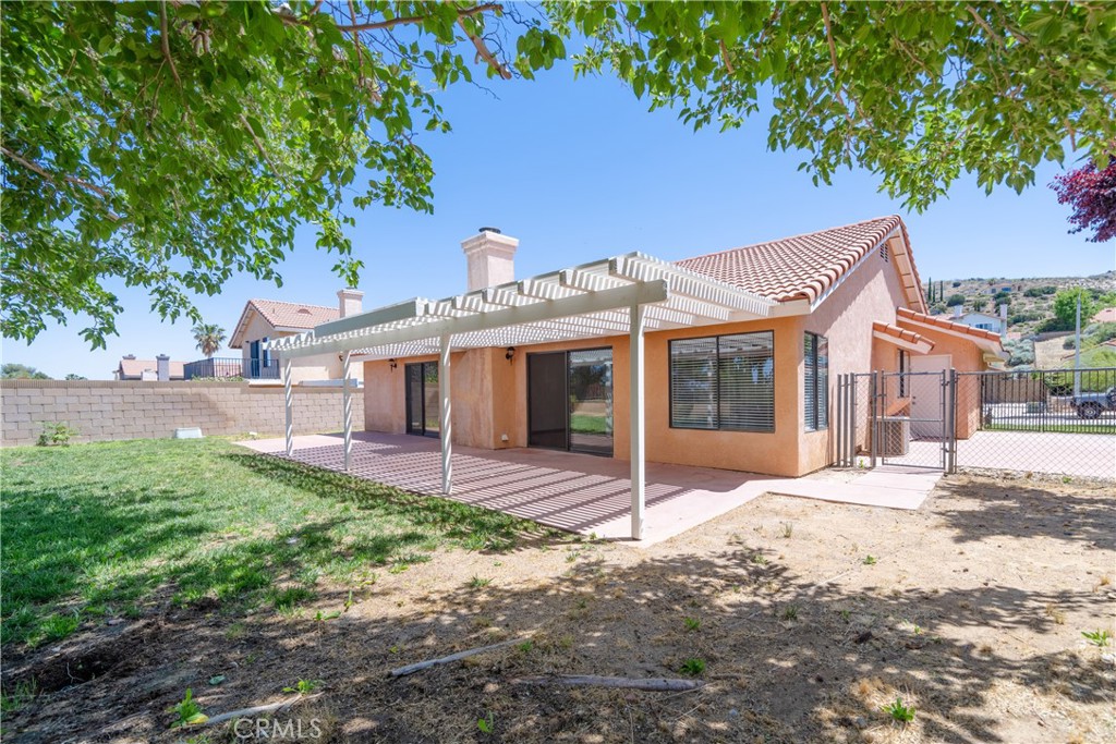 4701 Grandview Drive