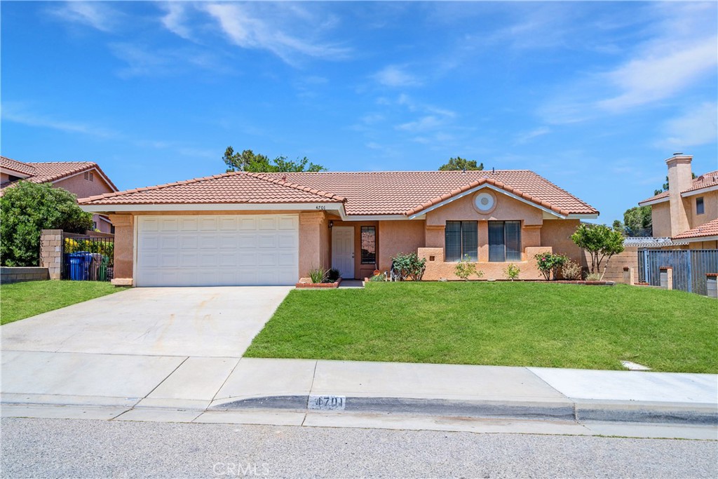 4701 Grandview Drive