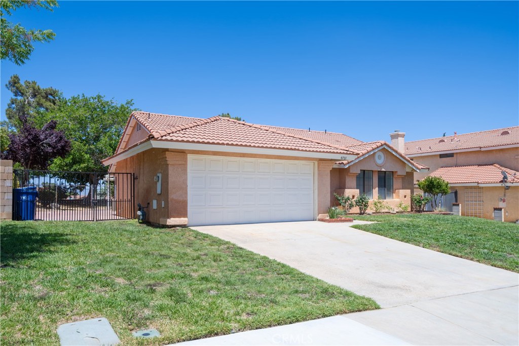 4701 Grandview Drive