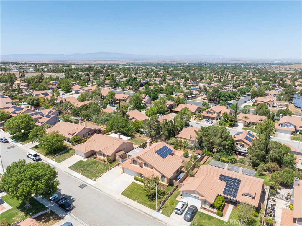 4701 Grandview Drive