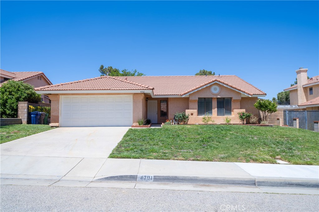 4701 Grandview Drive