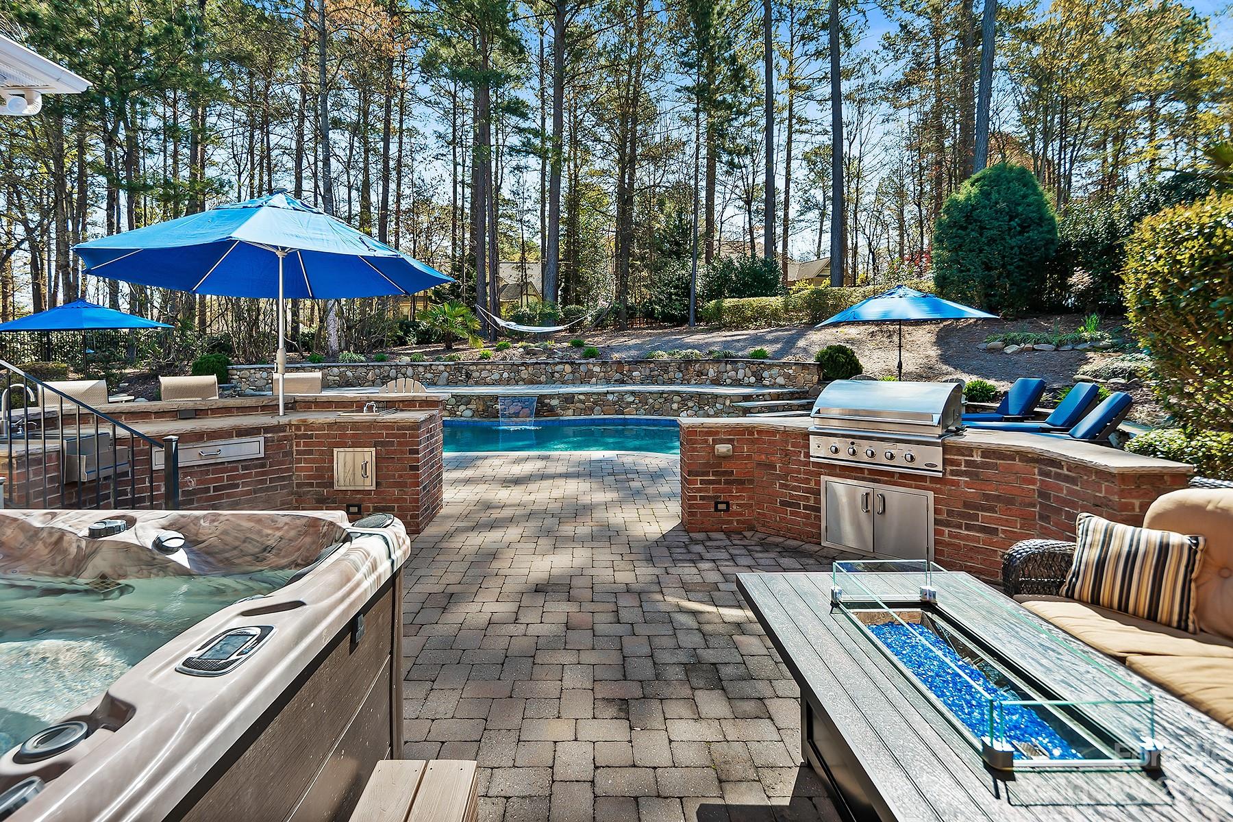 4264 Silver Eagle Court