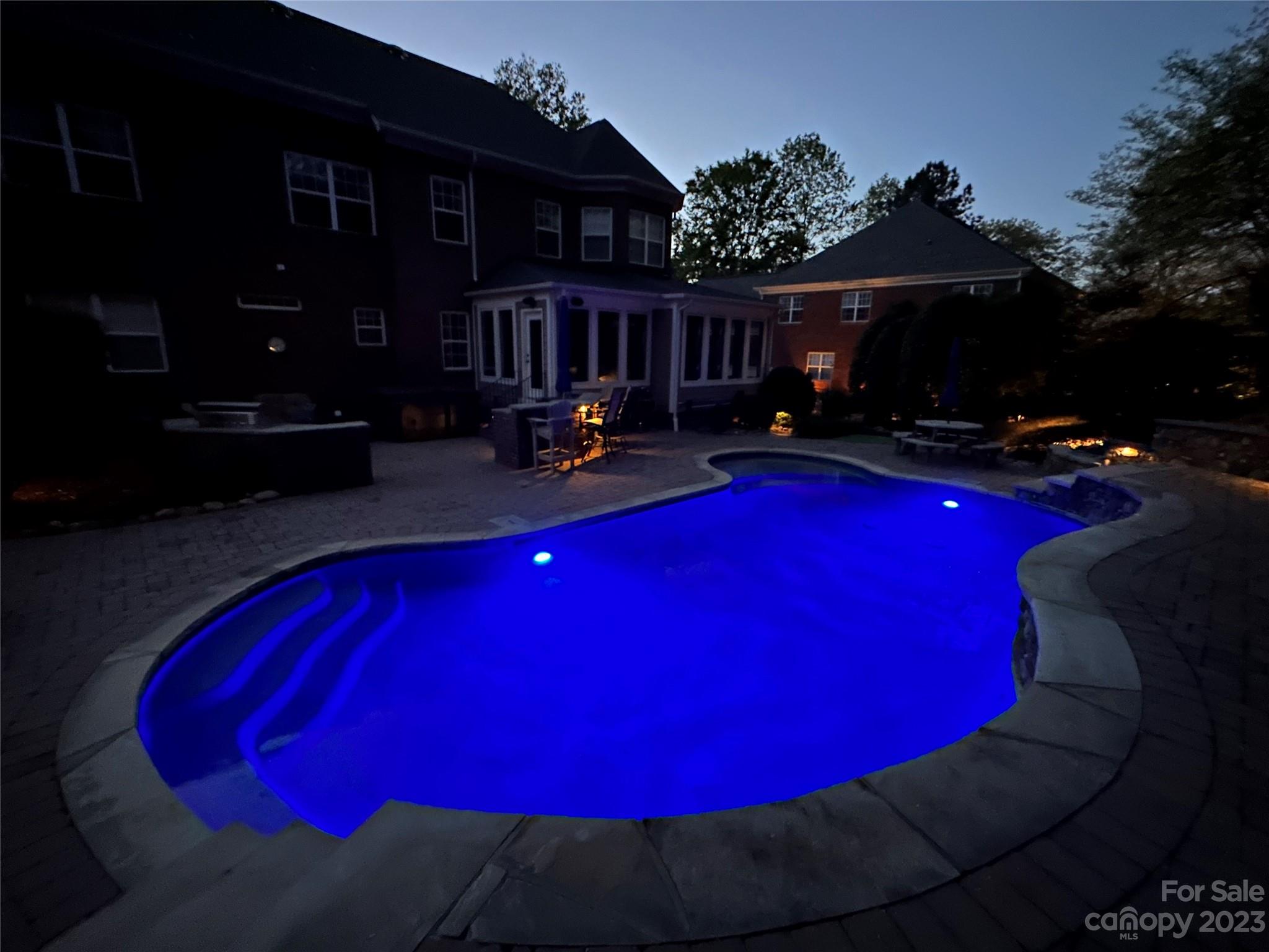 4264 Silver Eagle Court