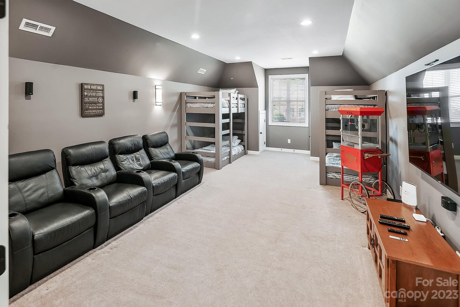 4264 Silver Eagle Court