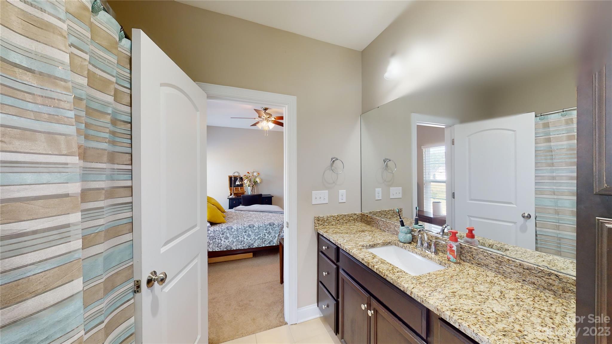 2503 Gallery Drive