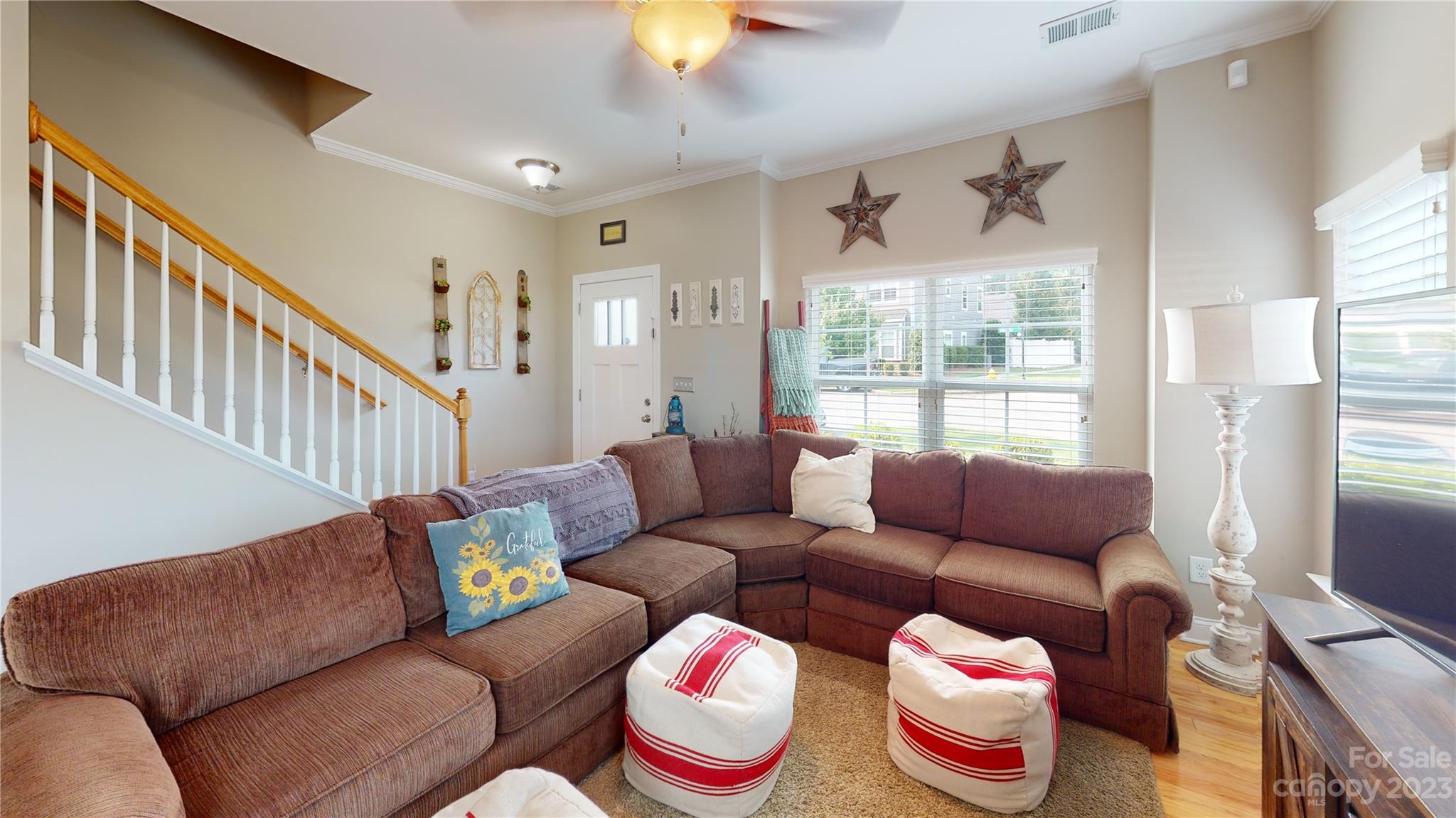 2503 Gallery Drive
