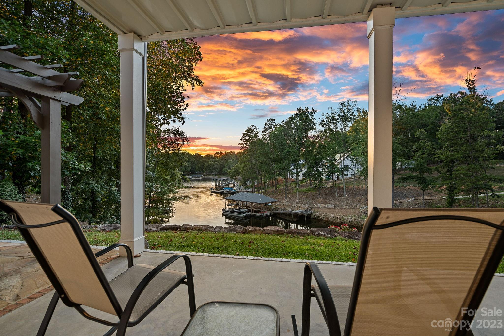 252 Greenbay Road