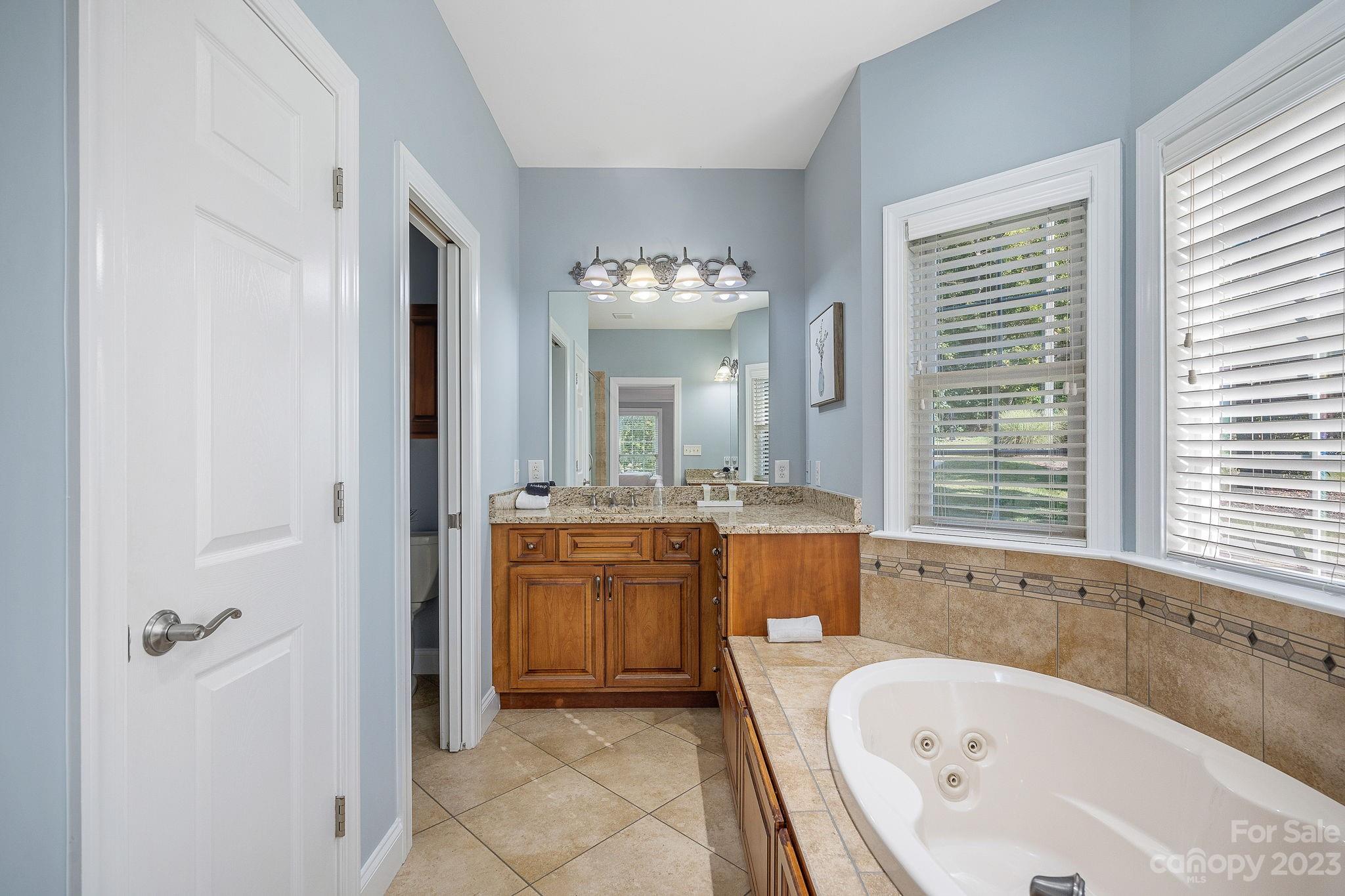 252 Greenbay Road