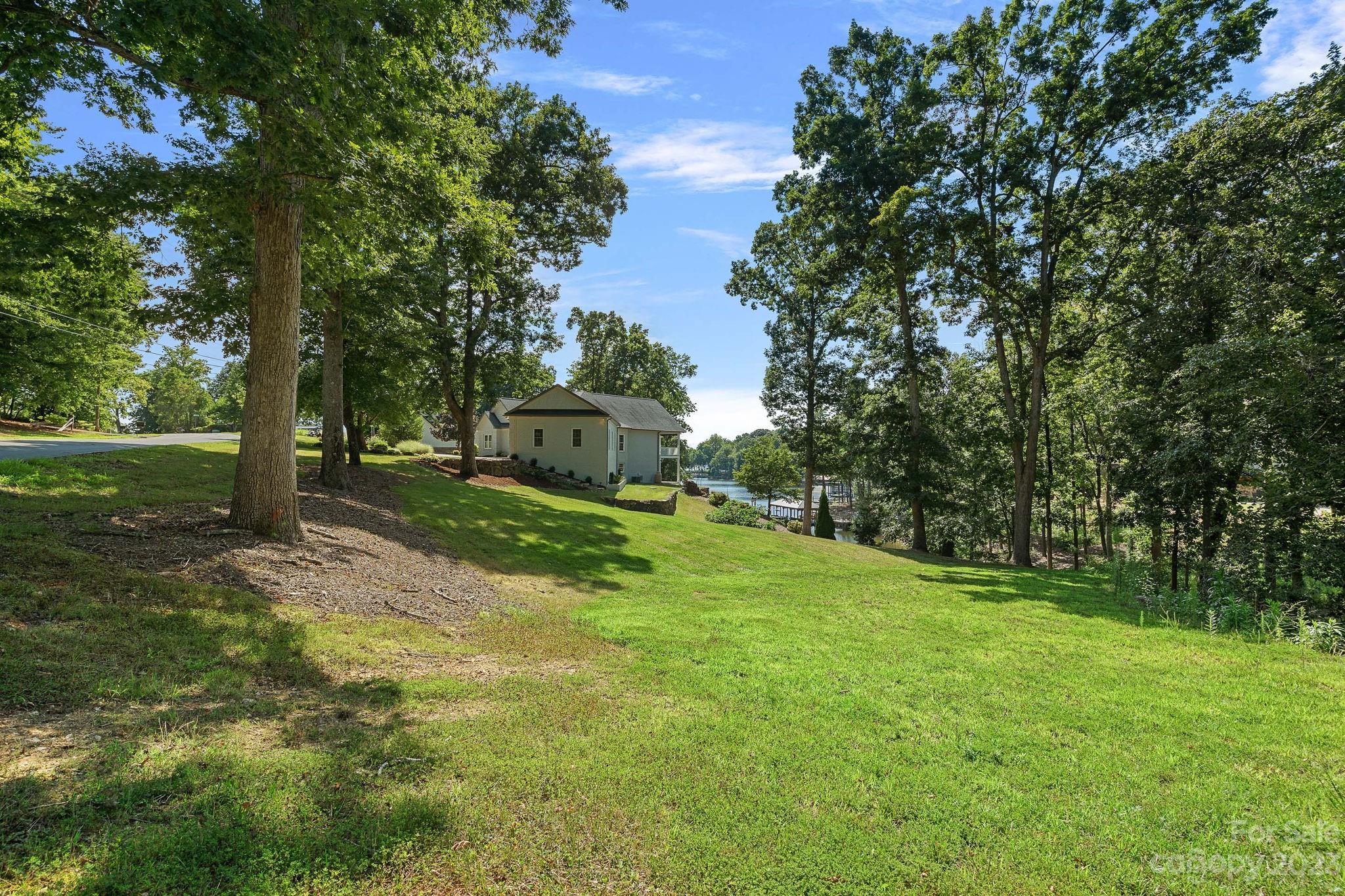 252 Greenbay Road