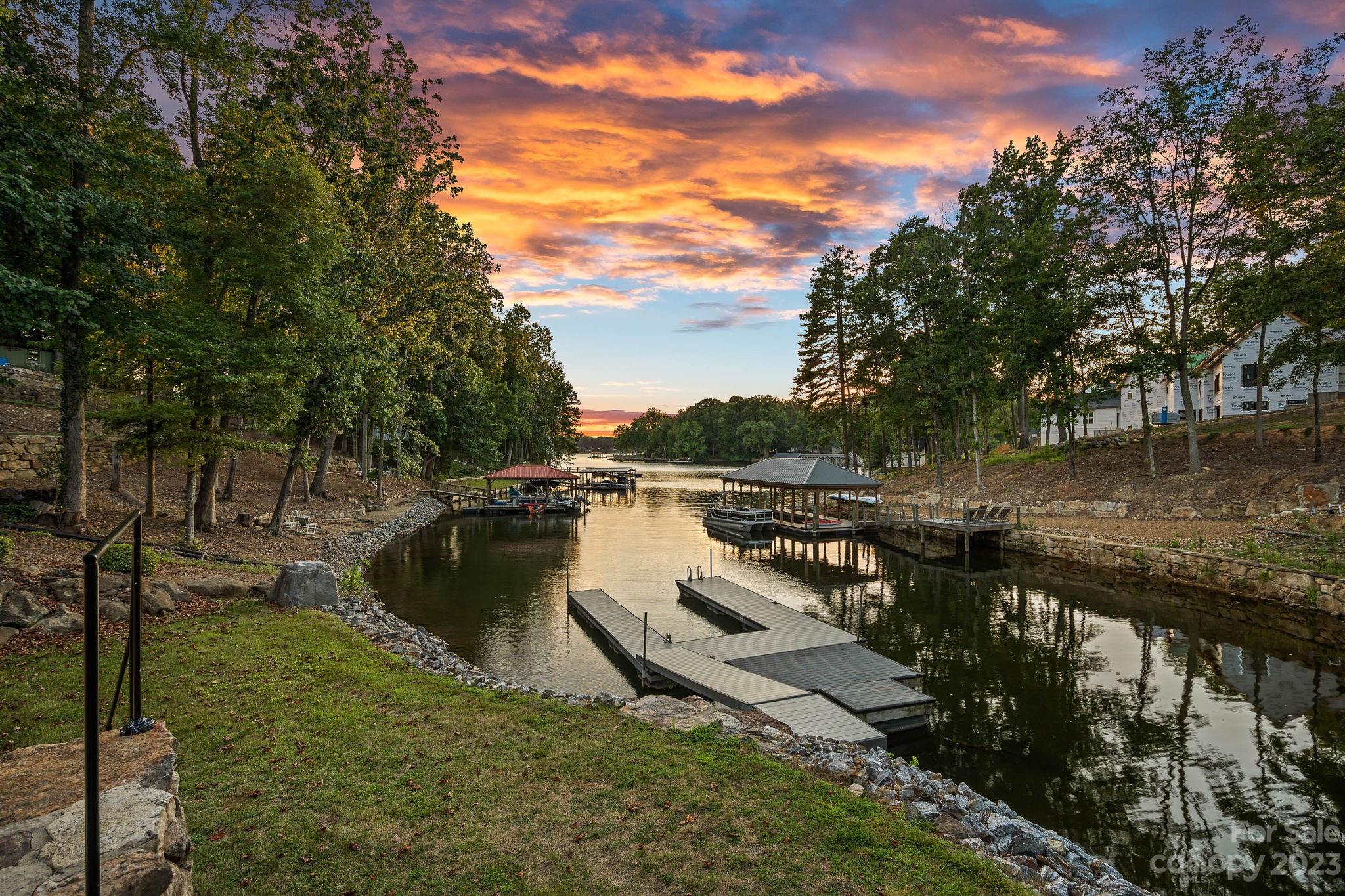 252 Greenbay Road