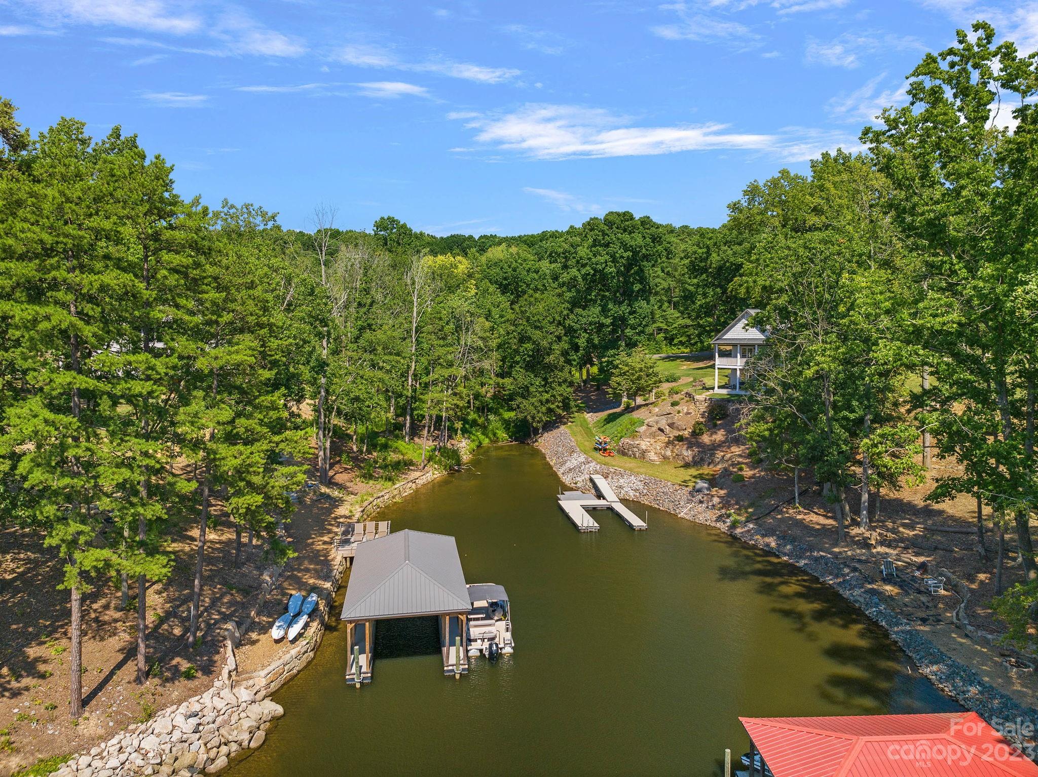 252 Greenbay Road