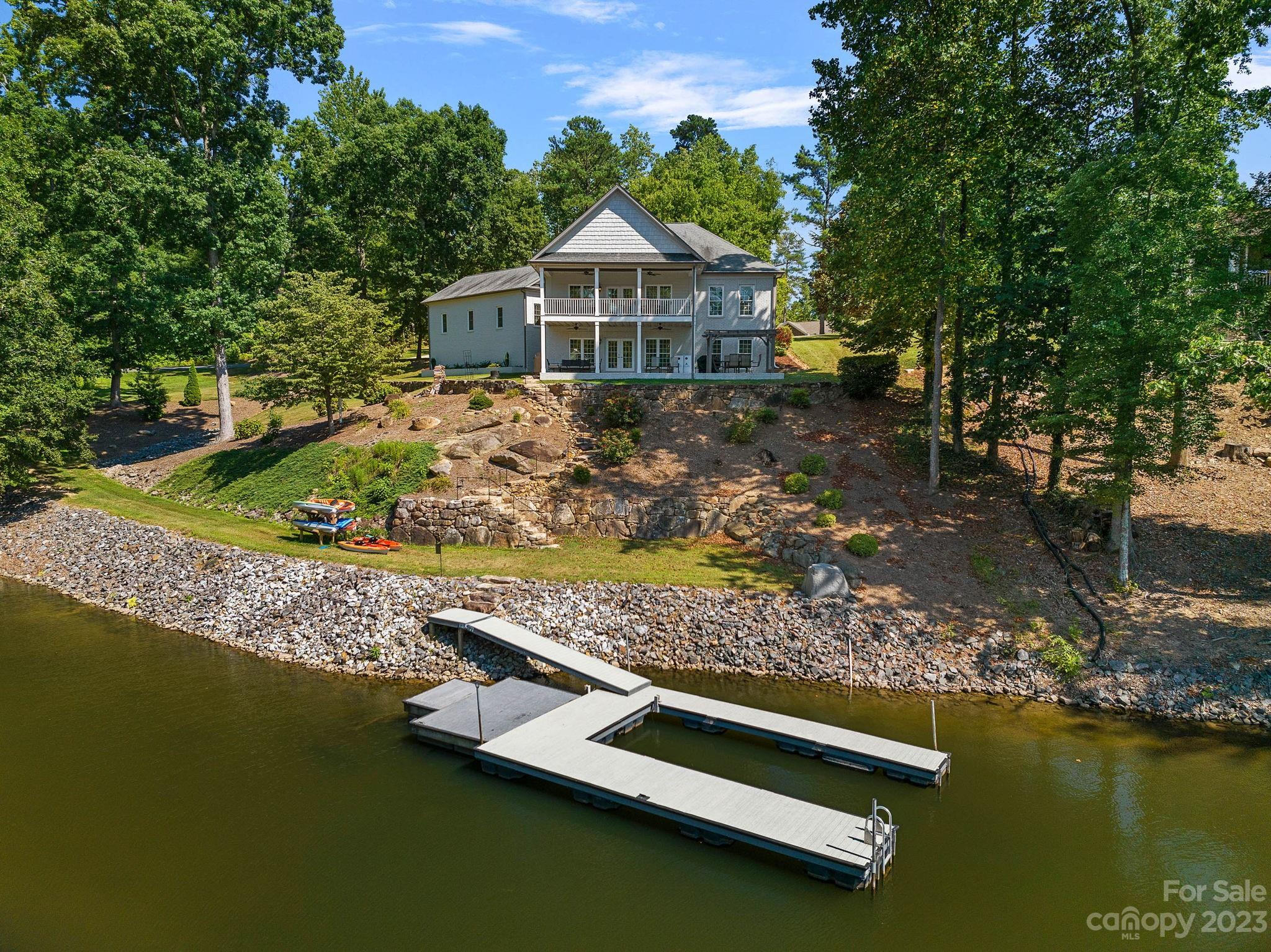 252 Greenbay Road