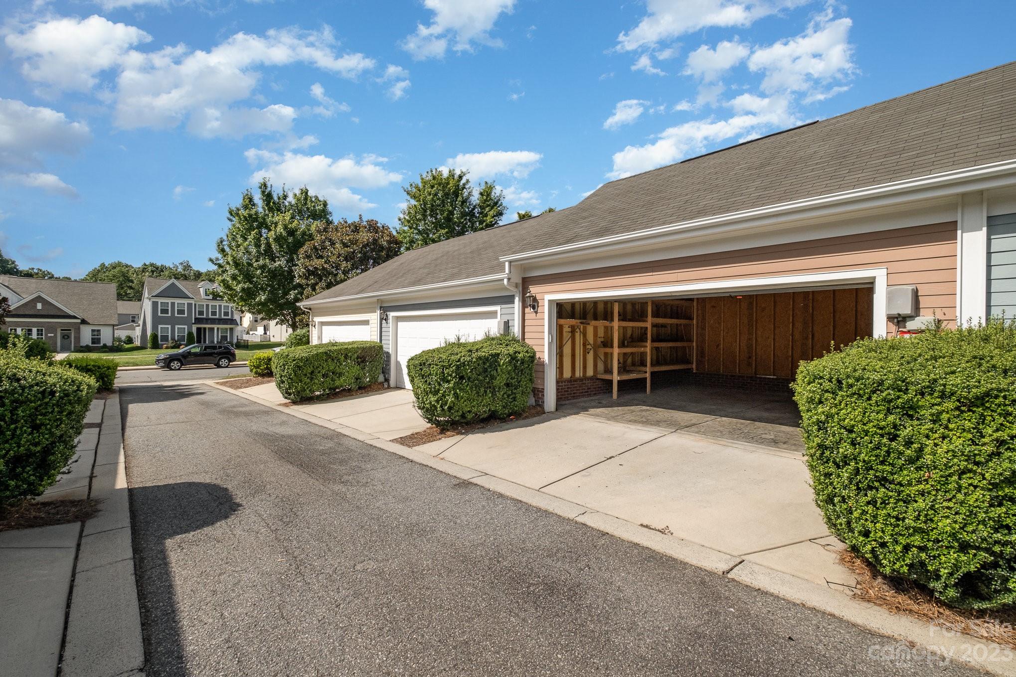 815 Cattaloochee Lane
